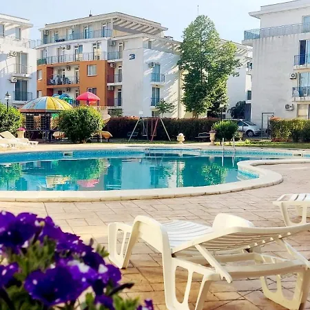 Cozy In The Center Of Sunny * Napospart